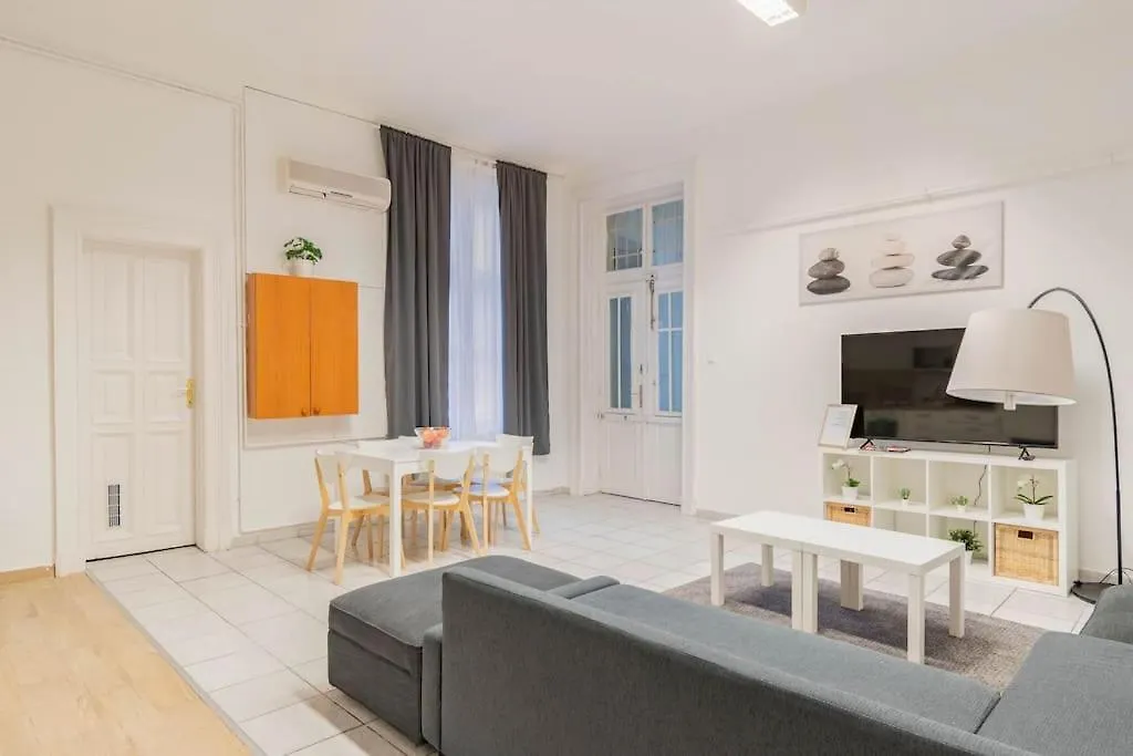 Queen Erzsebet Apartment 부다페스트 헝가리